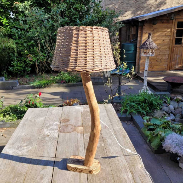 Boomstronk lamp (Musselkanaal)