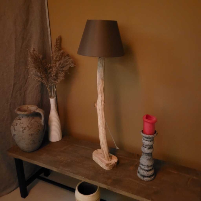 Boomstronk lamp (Pagediep)